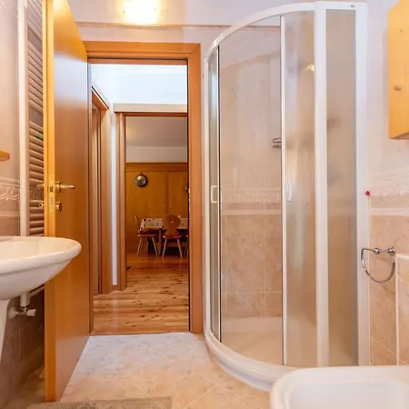 Molin アパート ロッカ・ピエートレ