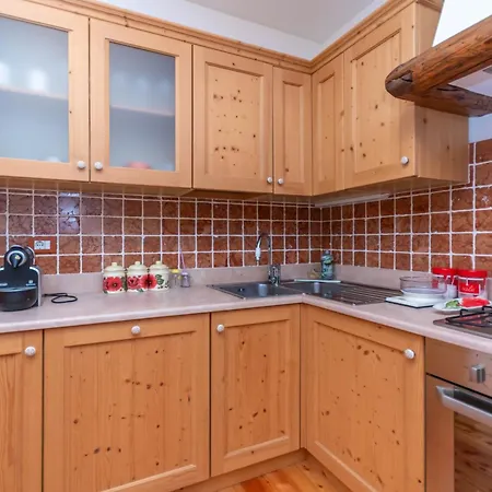 アパート Molin ロッカ・ピエートレ